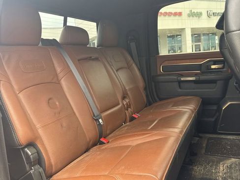 Used 2022 RAM 3500 Limited AWD/4WD image 17