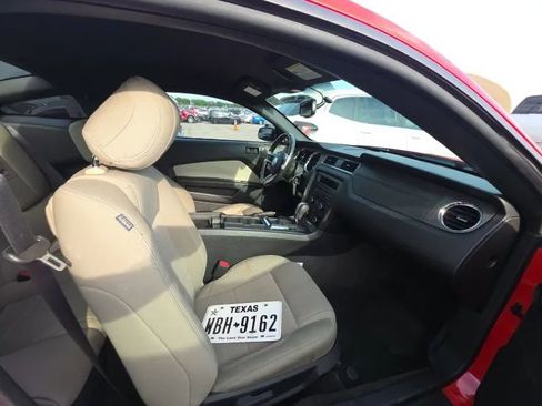 Used 2014 Ford Mustang Coupe w/ Equipment Group 102A image 7