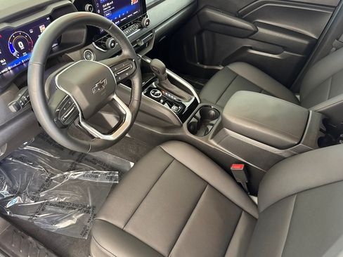 Used 2026 Chevrolet Colorado Trail Boss AWD/4WD image 4