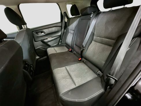 Used 2024 Nissan Rogue SV AWD/4WD image 28