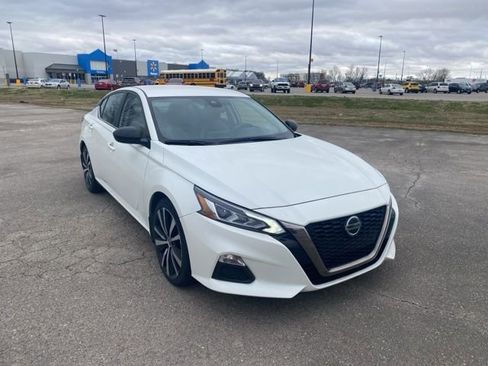 Used 2022 Nissan Altima 2.5 SR image 8