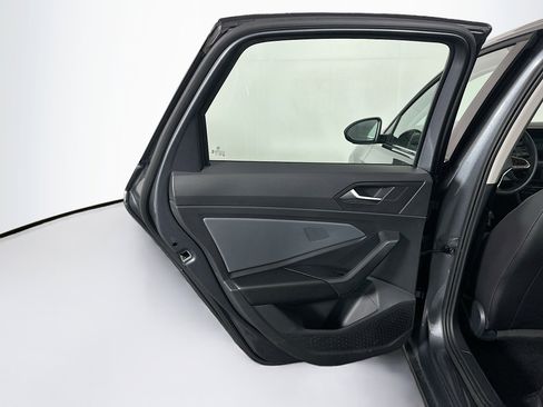 Used 2026 Volkswagen Jetta SE FWD image 26