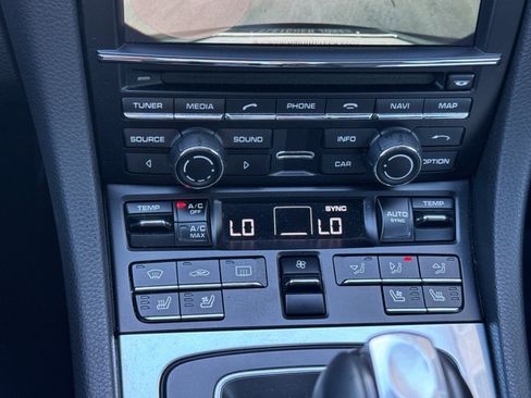 Used 2015 Porsche 911 Carrera S image 20