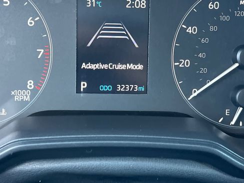Used 2024 Toyota Corolla Cross LE AWD/4WD image 25