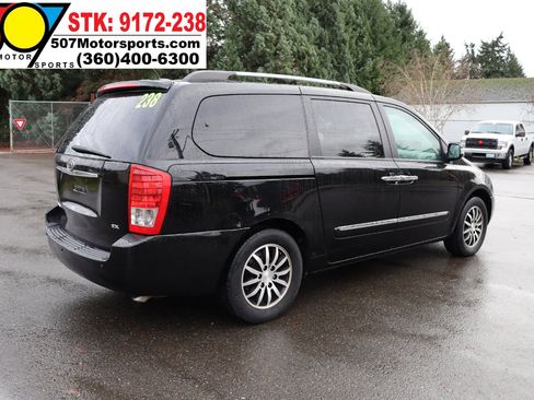 Used 2012 Kia Sedona EX w/ Luxury Pkg image 7
