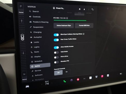 Used 2023 Tesla Model X image 26