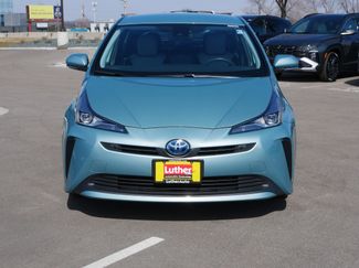 Used 2022 Toyota Prius LE video 2