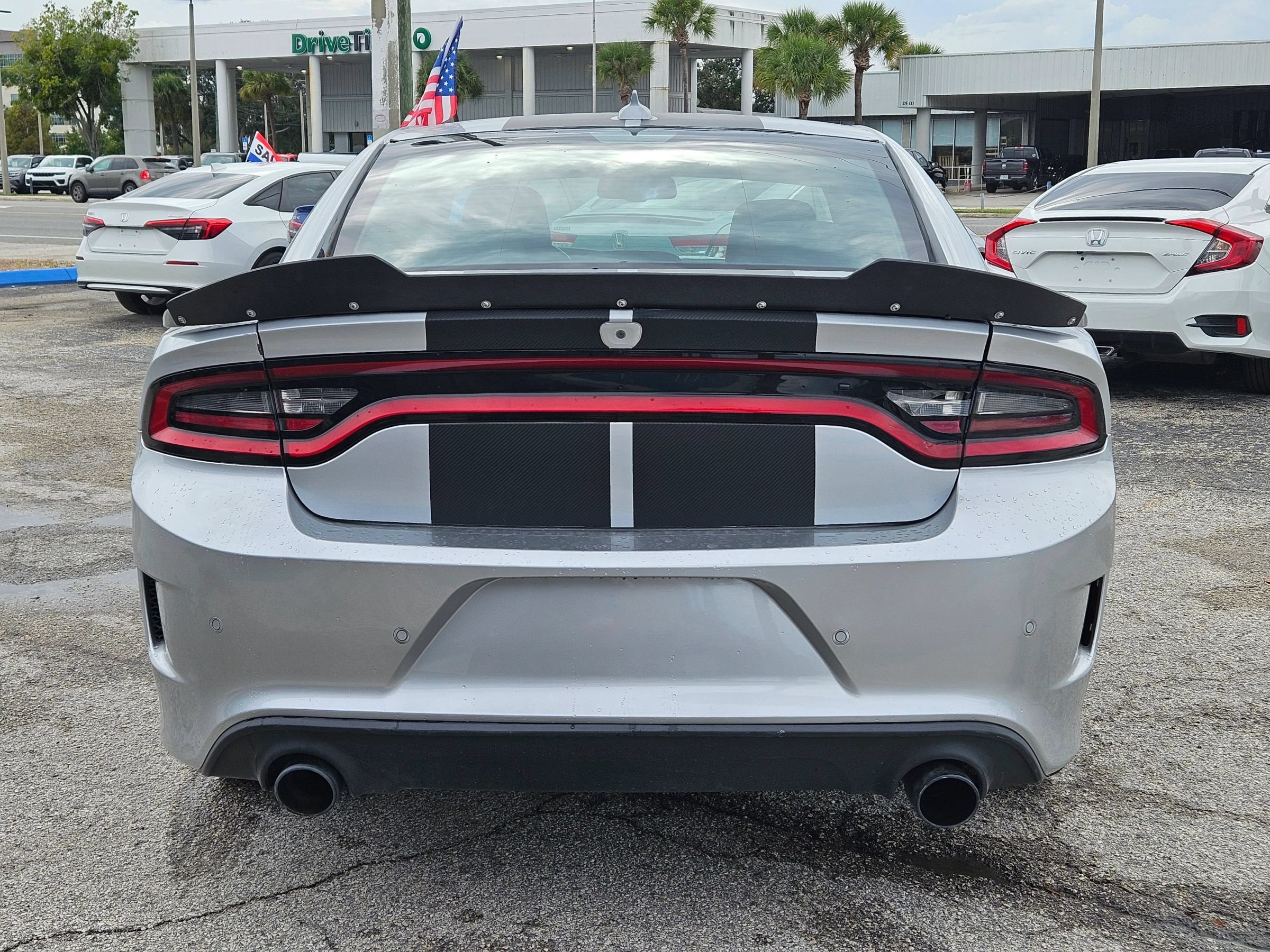 Used 2020 Dodge Charger R/T RWD image 6
