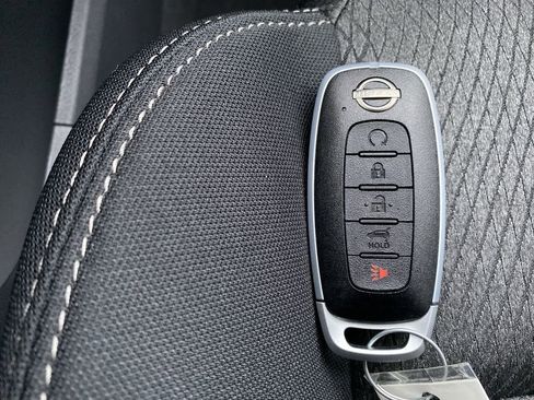 New 2026 Nissan Rogue SV image 24