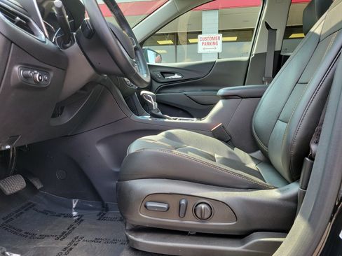 Used 2023 Chevrolet Equinox Premier AWD/4WD image 16