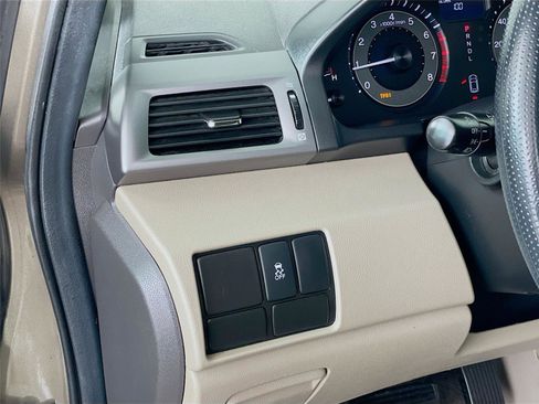 Used 2012 Honda Odyssey LX image 13