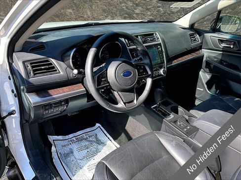 Used 2018 Subaru Outback 2.5i Limited AWD/4WD image 11