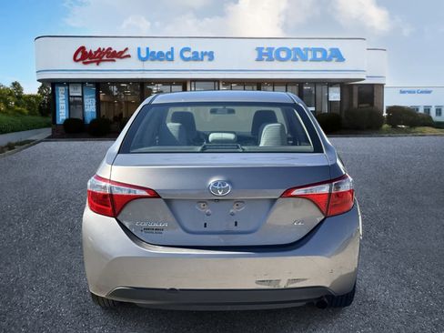 Used 2014 Toyota Corolla LE image 4