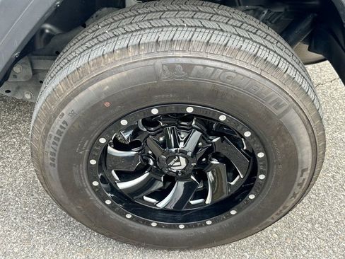 Used 2022 Jeep Wrangler Sport S image 21