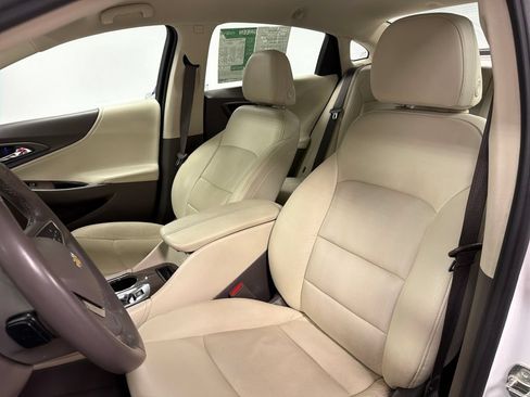 Used 2024 Chevrolet Malibu LT FWD image 23