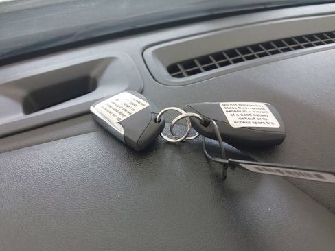 Used 2025 Chevrolet Silverado 1500 W/T RWD image 17