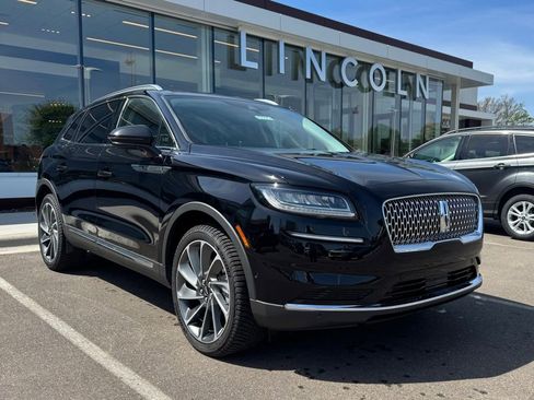 Certified 2022 Lincoln Nautilus Reserve w/ Equipment Group 201A AWD/4WD image 1