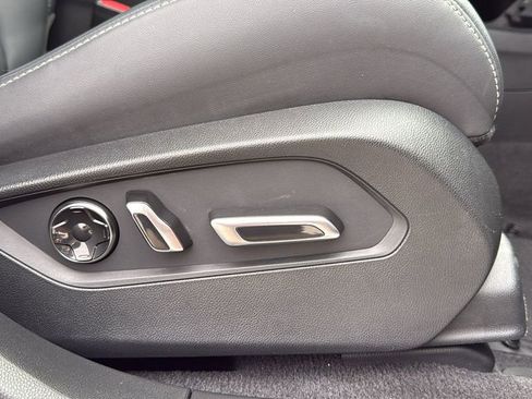 Certified 2024 Acura RDX w/ Technology Package image 33