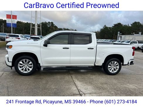 Used 2021 Chevrolet Silverado 1500 Custom image 3