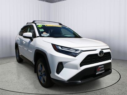 Used 2025 Toyota RAV4 XLE w/ Convenience Package