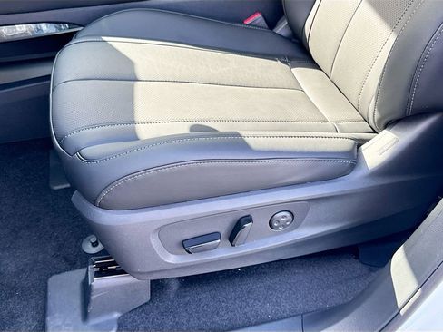 Used 2026 INFINITI QX60 Luxe w/ Cargo Package FWD image 21