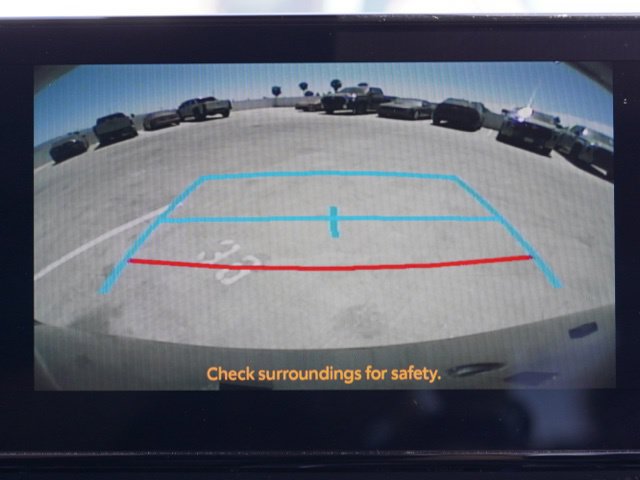 Certified 2026 Toyota Sienna XLE FWD image 25