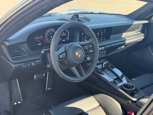Used 2025 Porsche 911 Carrera GTS image 13
