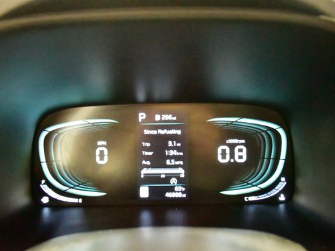 Used 2025 Kia Soul LX w/ LX Technology Package image 18