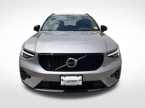 New 2026 Volvo XC40 B5 Ultra w/ Climate Package image 8