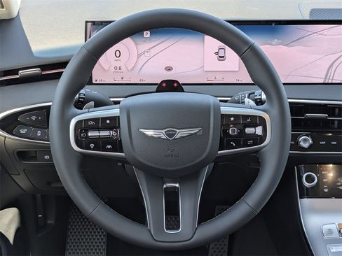 Used 2026 Genesis GV70 2.5T Select image 15