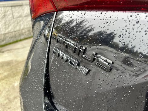 Used 2022 Toyota Prius AWD image 32