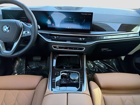 Used 2026 BMW X5 xDrive40i image 19