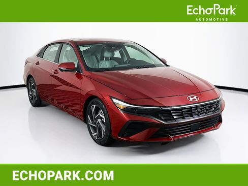 Used 2024 Hyundai Elantra Limited image 1