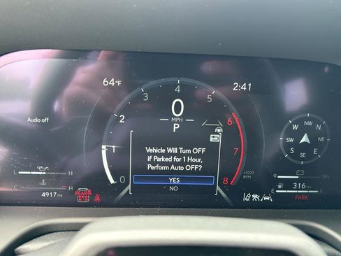 Used 2025 Lexus GX 550 w/ Accessory Package (2T) AWD/4WD image 24