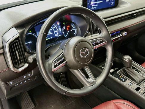Used 2025 MAZDA CX-50 AWD 2.5 Hybrid w/ Premium Pkg image 18