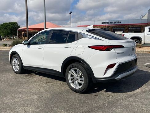 Used 2025 Buick Envista Preferred image 7