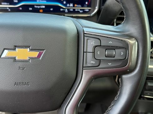 Used 2025 Chevrolet Silverado 2500 High Country w/ High Country Premium Package AWD/4WD image 17