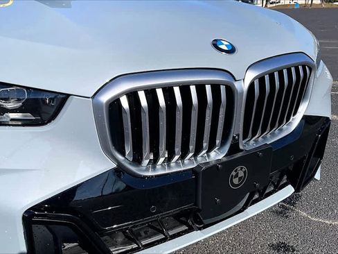 Used 2025 BMW X5 xDrive40i image 12