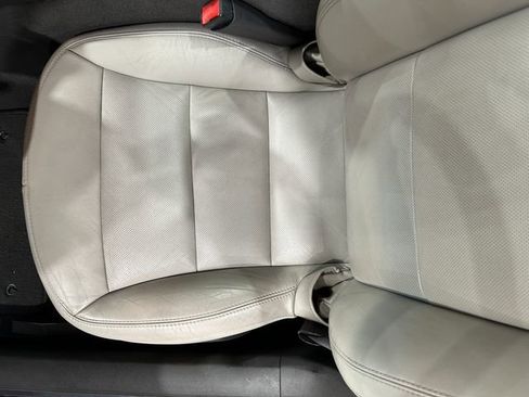 Used 2013 Chevrolet Corvette Grand Sport w/ 3LT Preferred Equipment Group image 19