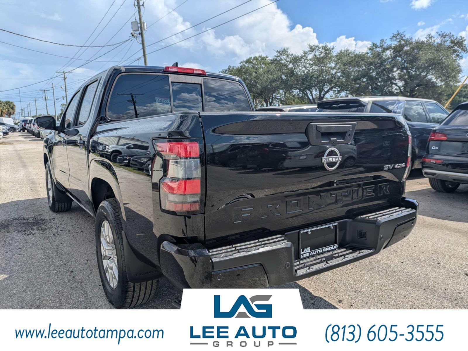 Used 2022 Nissan Frontier SV w/ Technology Package AWD/4WD image 5
