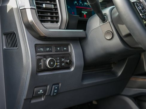 Used 2024 Ford F250 Platinum w/ Tremor Off-Road Package image 20