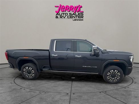 Used 2024 GMC Sierra 2500 Denali Ultimate image 14