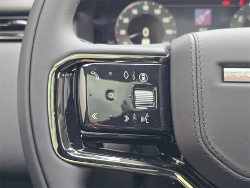 New 2026 Land Rover Range Rover Velar Dynamic SE AWD/4WD image 20