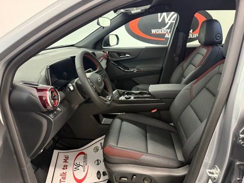 New 2026 Chevrolet Equinox RS image 11