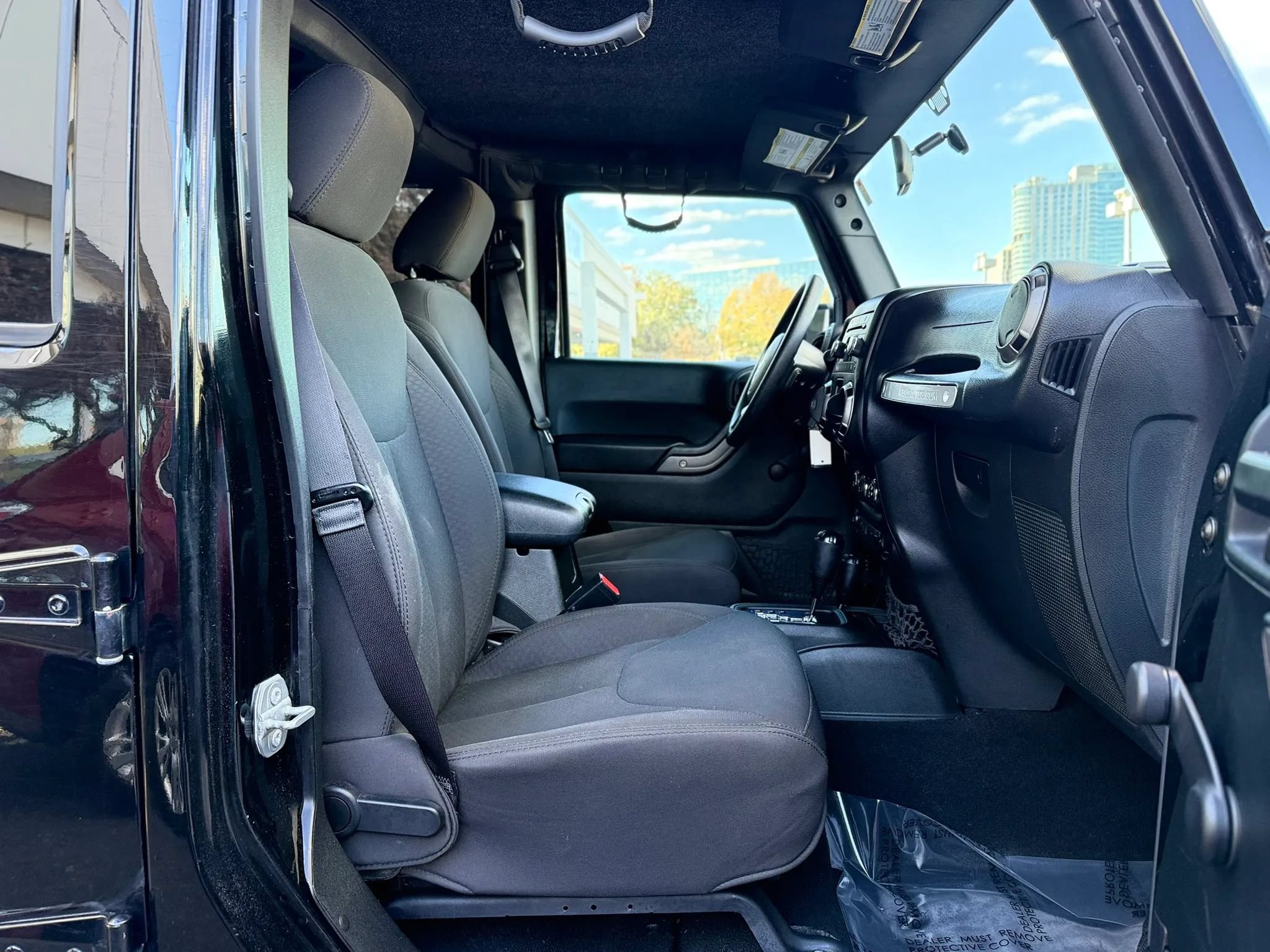 Used 2016 Jeep Wrangler Unlimited Sport AWD/4WD image 27