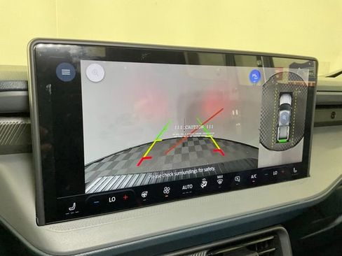 New 2025 Ford Maverick Lariat w/ Black Appearance Package image 23