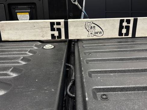 Used 2022 Toyota Tacoma TRD Off-Road image 30