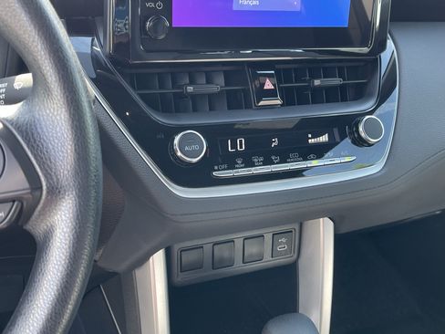 Used 2024 Toyota Corolla Cross AWD Hybrid image 23