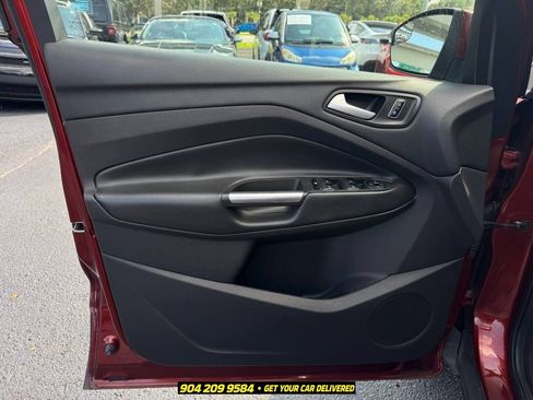 Used 2014 Ford Escape SE FWD image 15