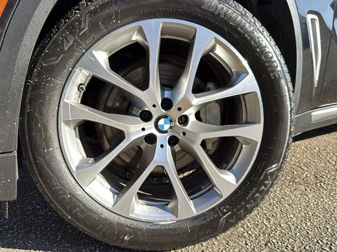 Used 2019 BMW X5 xDrive40i w/ Executive Package image 9